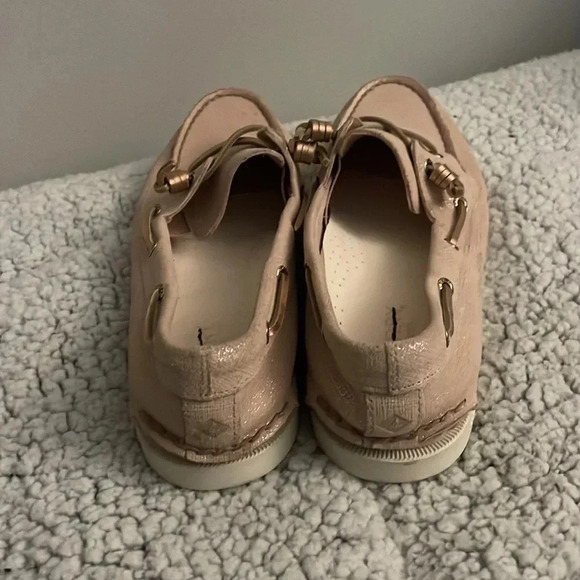 Sperry Shoes - Picture 3 of 4